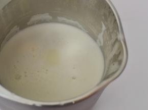 这是做好的豆浆倒出来500ML