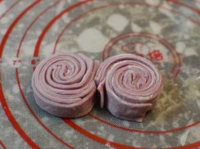 如此整理好2个然后靠在一起