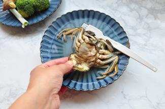 肚脐也不要放过。