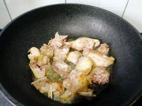 煎到肉质变硬