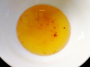 煎好后的倒出油