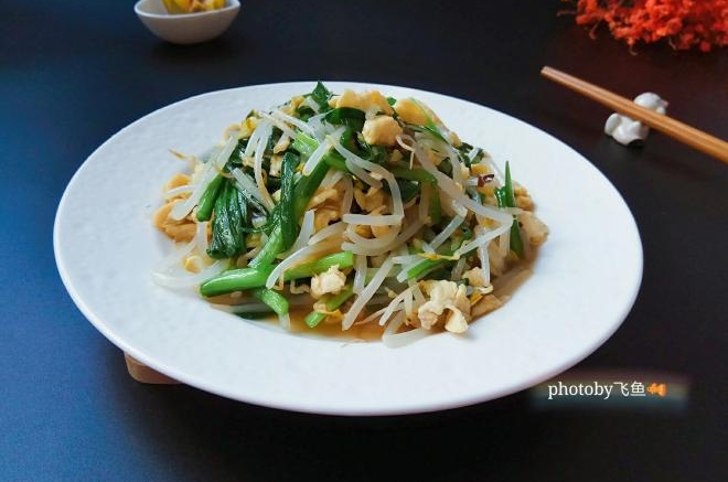 豆芽韭菜鸡蛋