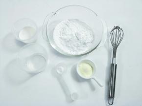 米糕的所有材料称重