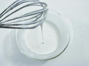 搅拌至无颗粒状