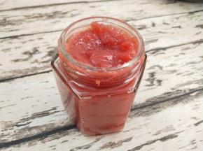 喜欢吃山楂酱的，这时候可以盛出来了