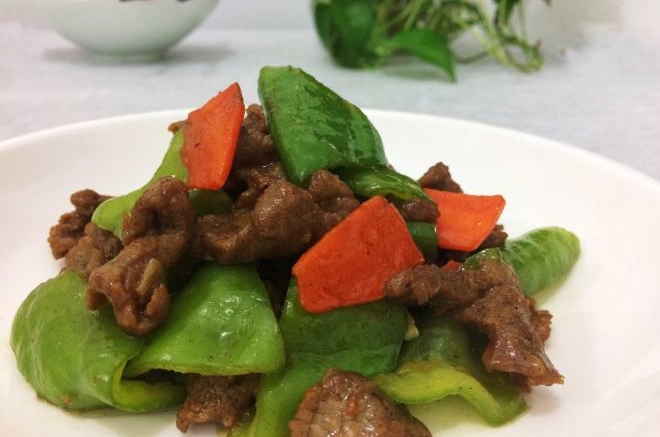 青椒炒牛肉