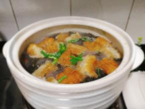 加入葱花，鸡粉调味即可上桌