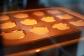 烤箱预热160度，上下火中层20分钟左右