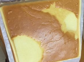 没有毛巾面，香，两边45度切掉一点边，方便卷