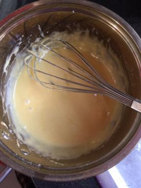 
加蛋黄，化Z字，免得起筋