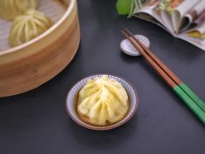 汁浓味鲜的包子。