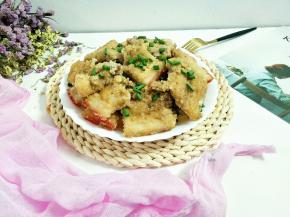 出锅撒适量葱花