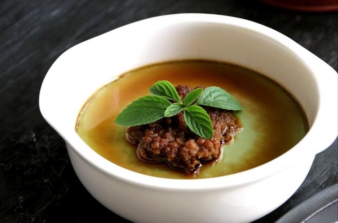 黑枸杞肉沫蒸鸡蛋