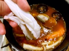 加入鱿鱼卷