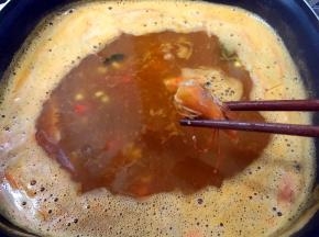 煮滚开后捞出虾头不要
