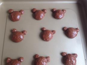 摆成小熊头部模样