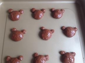 摆成小熊头部模样