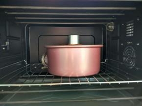 烤箱提前预热180度烤30分钟