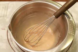 加入栗子泥，拌匀