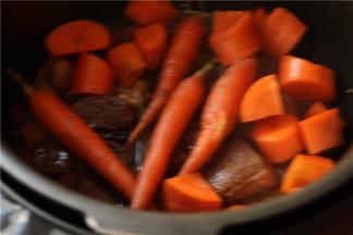 中途听到提示时候，加入胡萝卜。