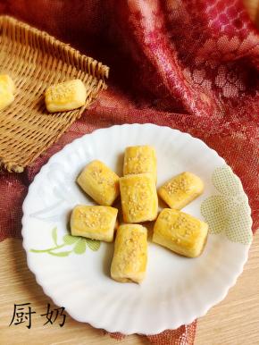 烤好晾凉后密封保存。