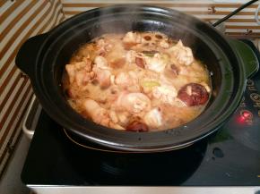 鸡肉熟后大火收汁