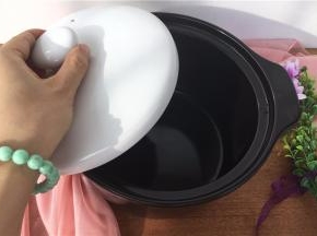 砂锅仍然很完好，很干净。