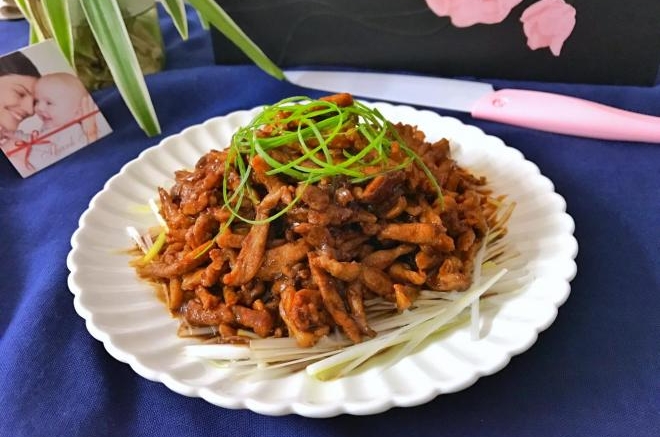 京酱肉丝