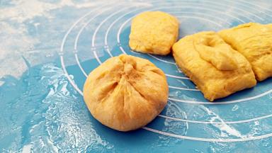 像包包子一样收口，以防露馅。