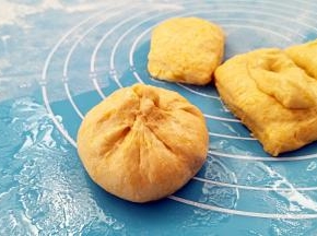 像包包子一样收口，以防露馅。