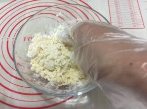 搓成颗粒状