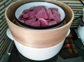u放入蒸笼蒸熟