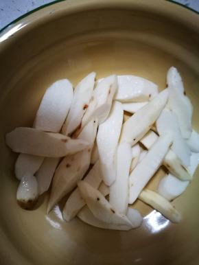 切成均匀的5mm厚的片