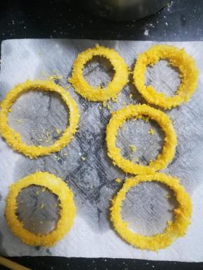 三进三出后的洋葱圈。