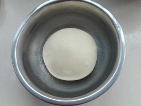 面团整理一下进行发酵