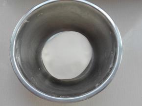 揉成光滑面团，进行发酵