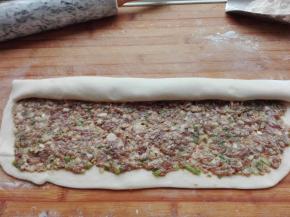 自上而下卷起来