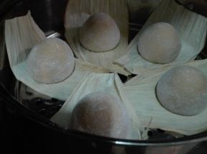 依次做好，放入蒸锅中，醒发15分钟左右，大火烧开转中火15分钟，关火焖五分钟