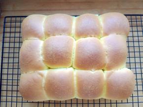 上下火150度，烤15-20分钟后，取出晾凉