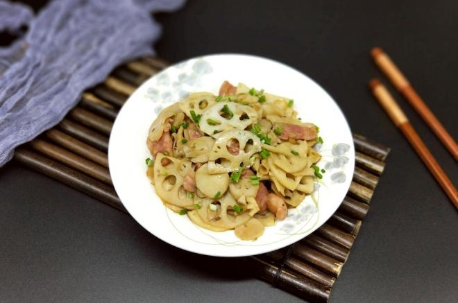 香炒藕片