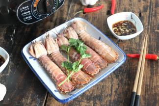 清蒸皮皮虾，真的是原汁原味，鲜嫩好吃哦！