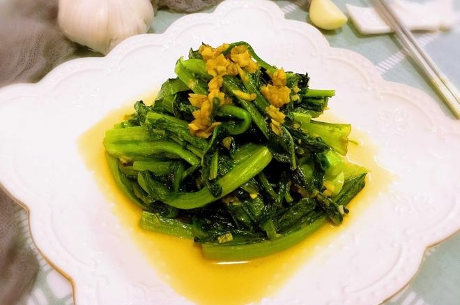 蒜蓉炒油麦菜
