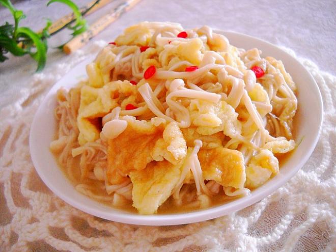 金针菇炒鸡蛋