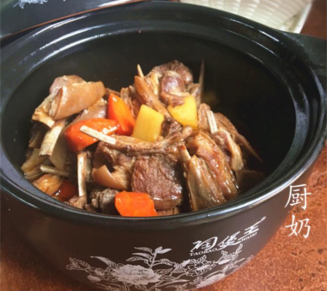 焖锅羊排