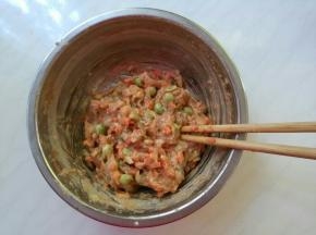 搅打5分钟，上劲。