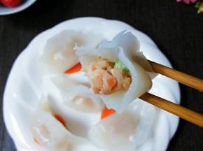 外皮劲道，内馅鲜味十足。