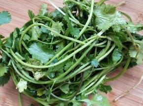 香菜洗净