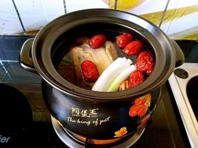 加入足够多的清水。