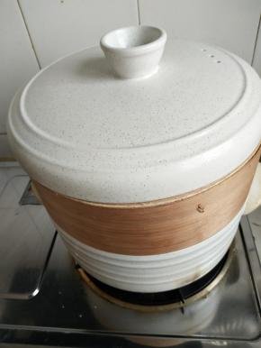 加盖大火水开后蒸十分钟即可