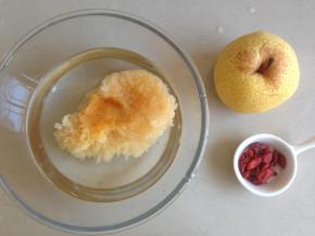 银耳提前用清水泡几个小时